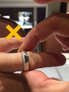 指輪が外れない いつも指輪が外れにくい とお困りの方へ Yamatoya 指輪が外れない いつも指輪が外れにくい とお困りの方へ Yamatoya