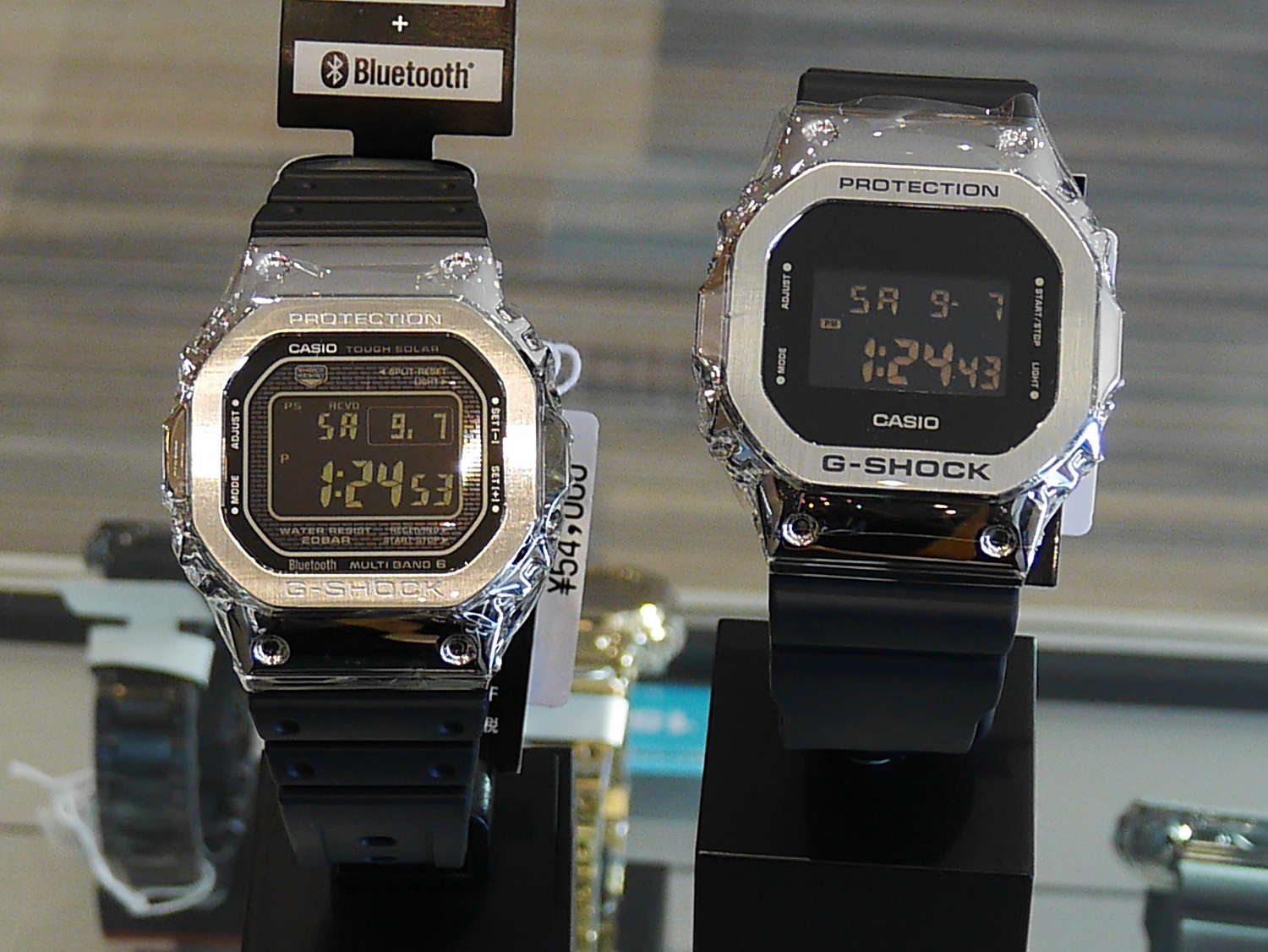 メンズ腕時計 】 G-SHOCK 9月新製品 GM-5600-1JF×GM-5600B-1JF 入荷